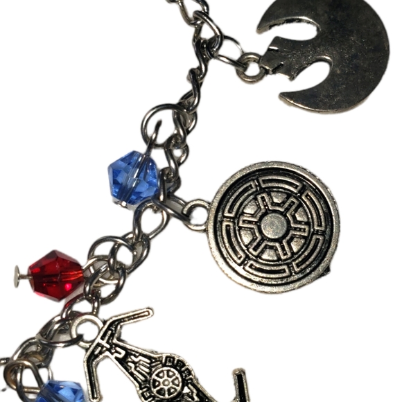 New Star Wars Charm Bracelet - Picture 3 of 7